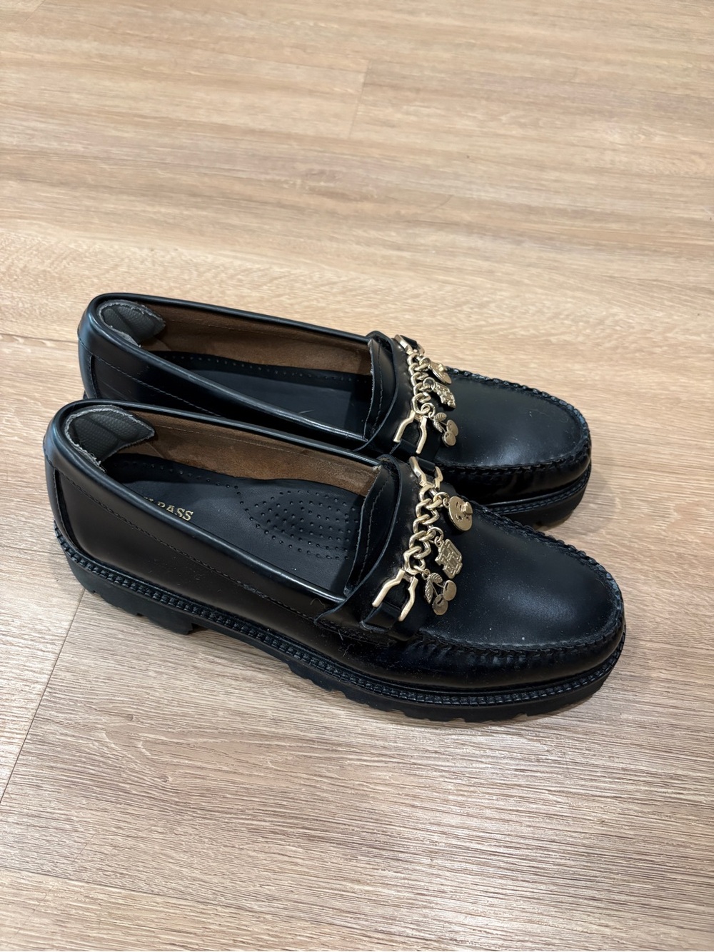 G.H. Bass & Co. Black Leather Charm Chain Loafers